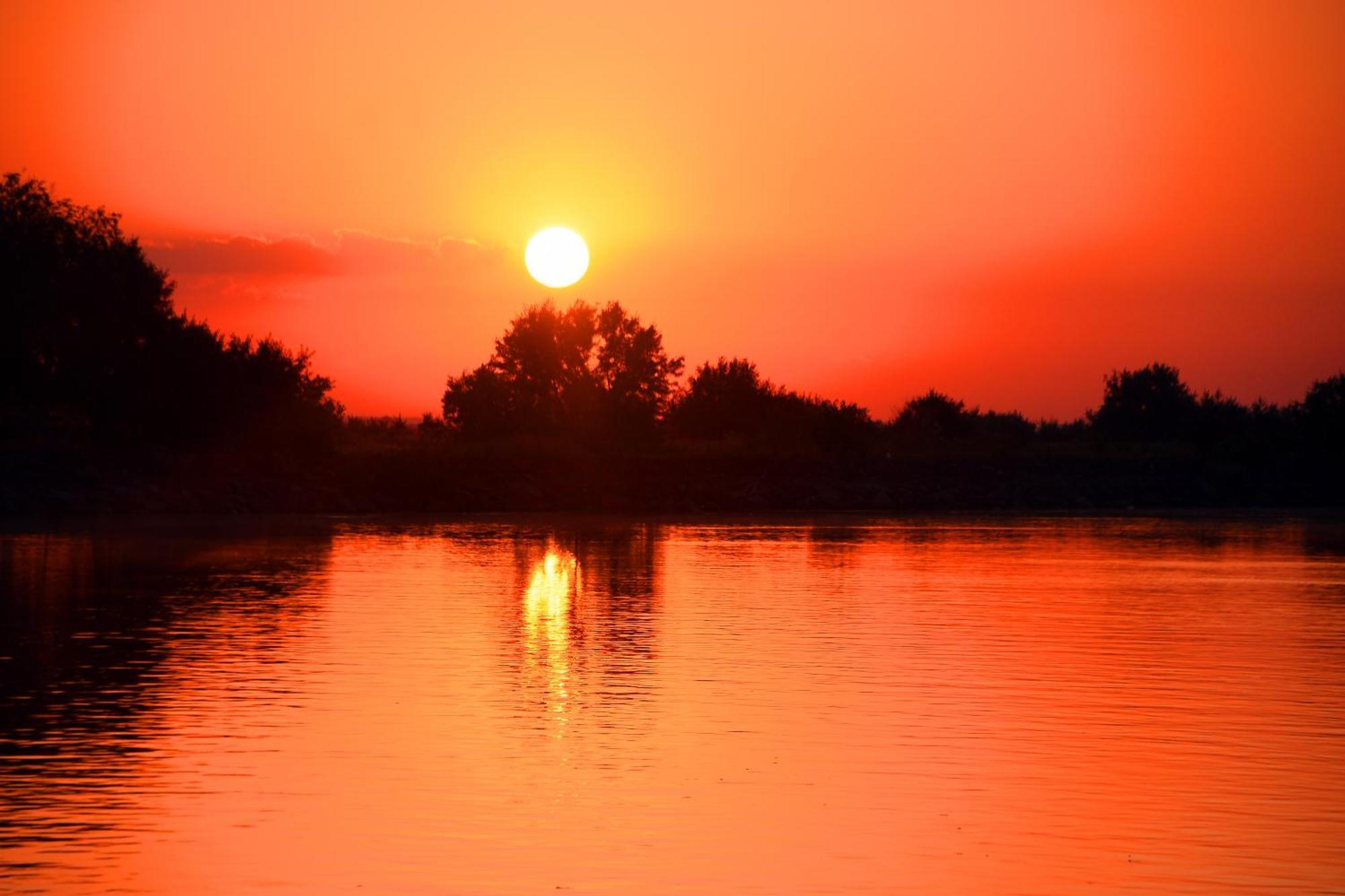 Sunrise Crisan (Tulcea)